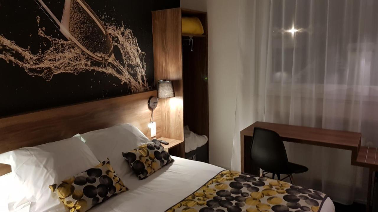 Hotel De Champagne 埃佩尔奈 外观 照片